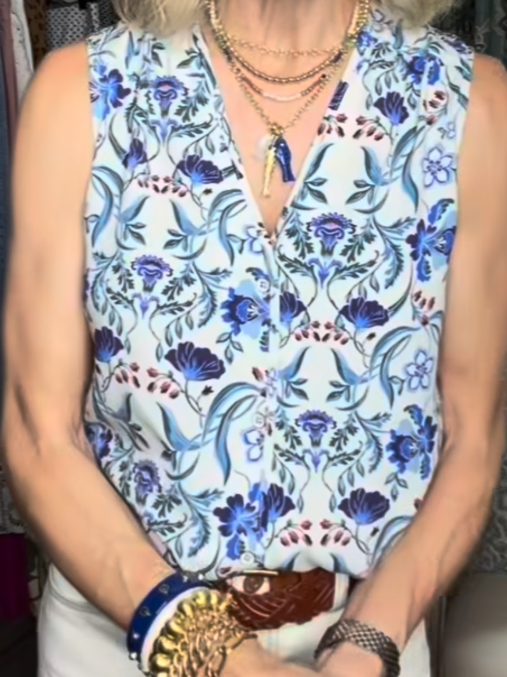 Cabi Scroll Top